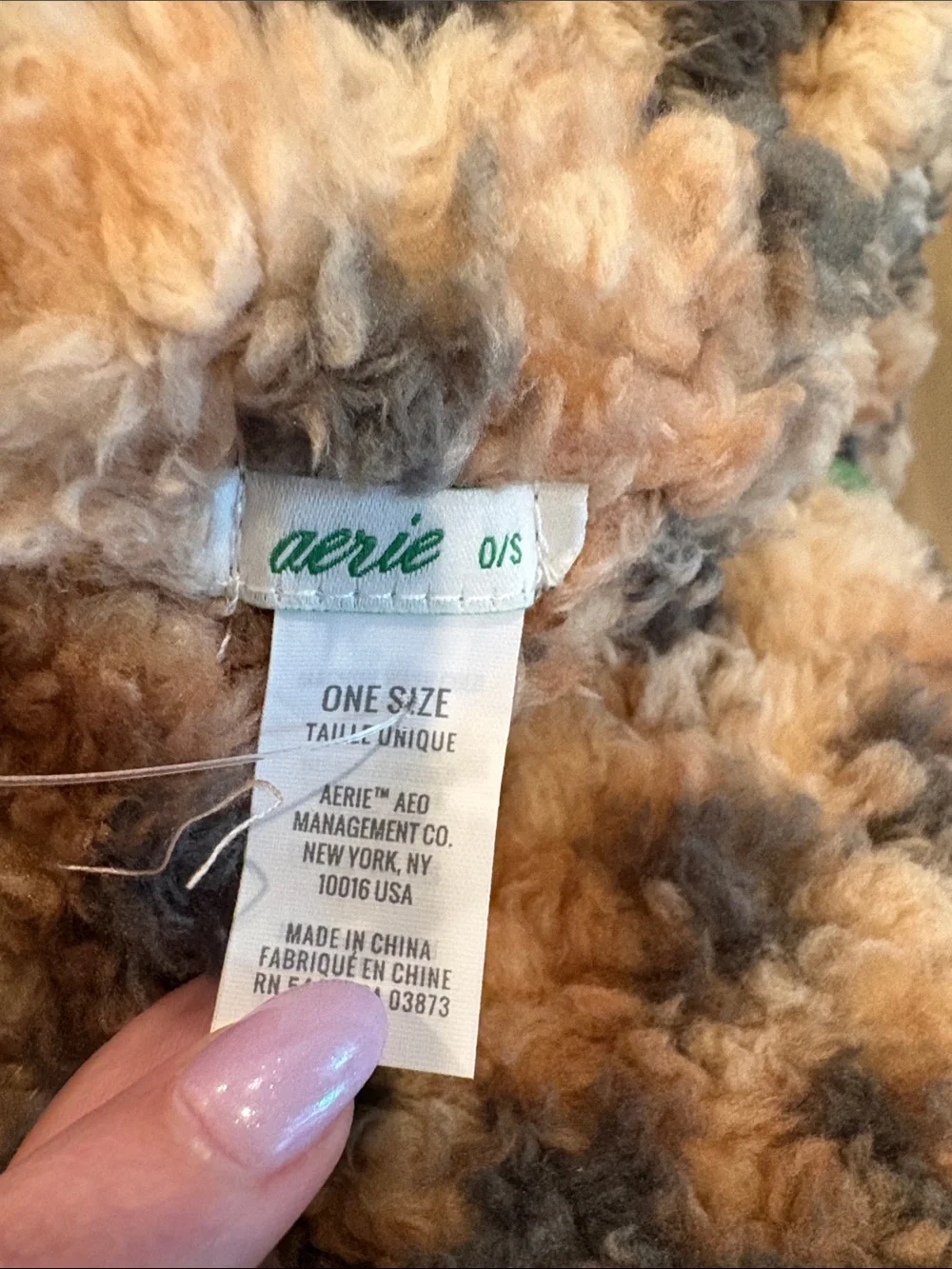 aerie Plush Throw Blanket in Leopard Print